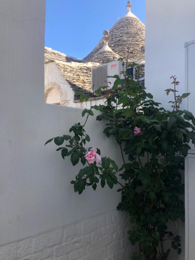 Nido Di Pietra-Dimora In Centro Bed and Breakfast Alberobello Eksteriør billede