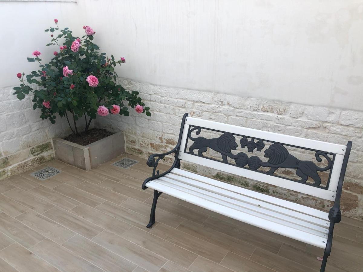 Nido Di Pietra-Dimora In Centro Bed and Breakfast Alberobello Eksteriør billede