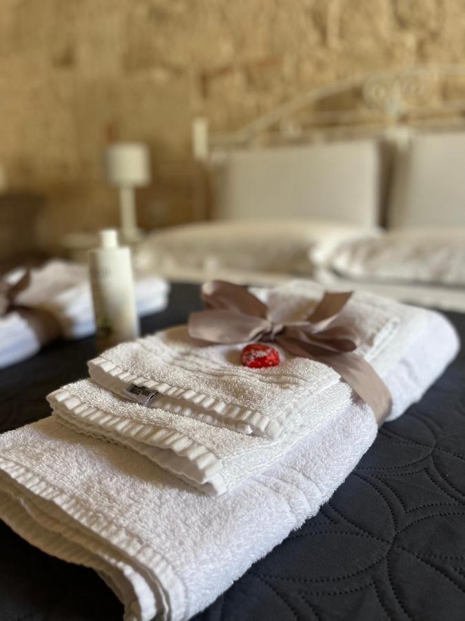 Nido Di Pietra-Dimora In Centro Bed and Breakfast Alberobello Eksteriør billede
