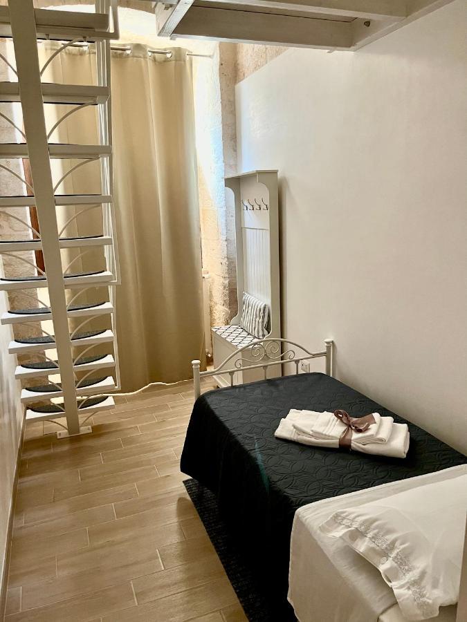 Nido Di Pietra-Dimora In Centro Bed and Breakfast Alberobello Eksteriør billede