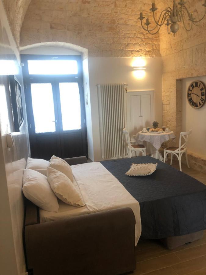 Nido Di Pietra-Dimora In Centro Bed and Breakfast Alberobello Eksteriør billede