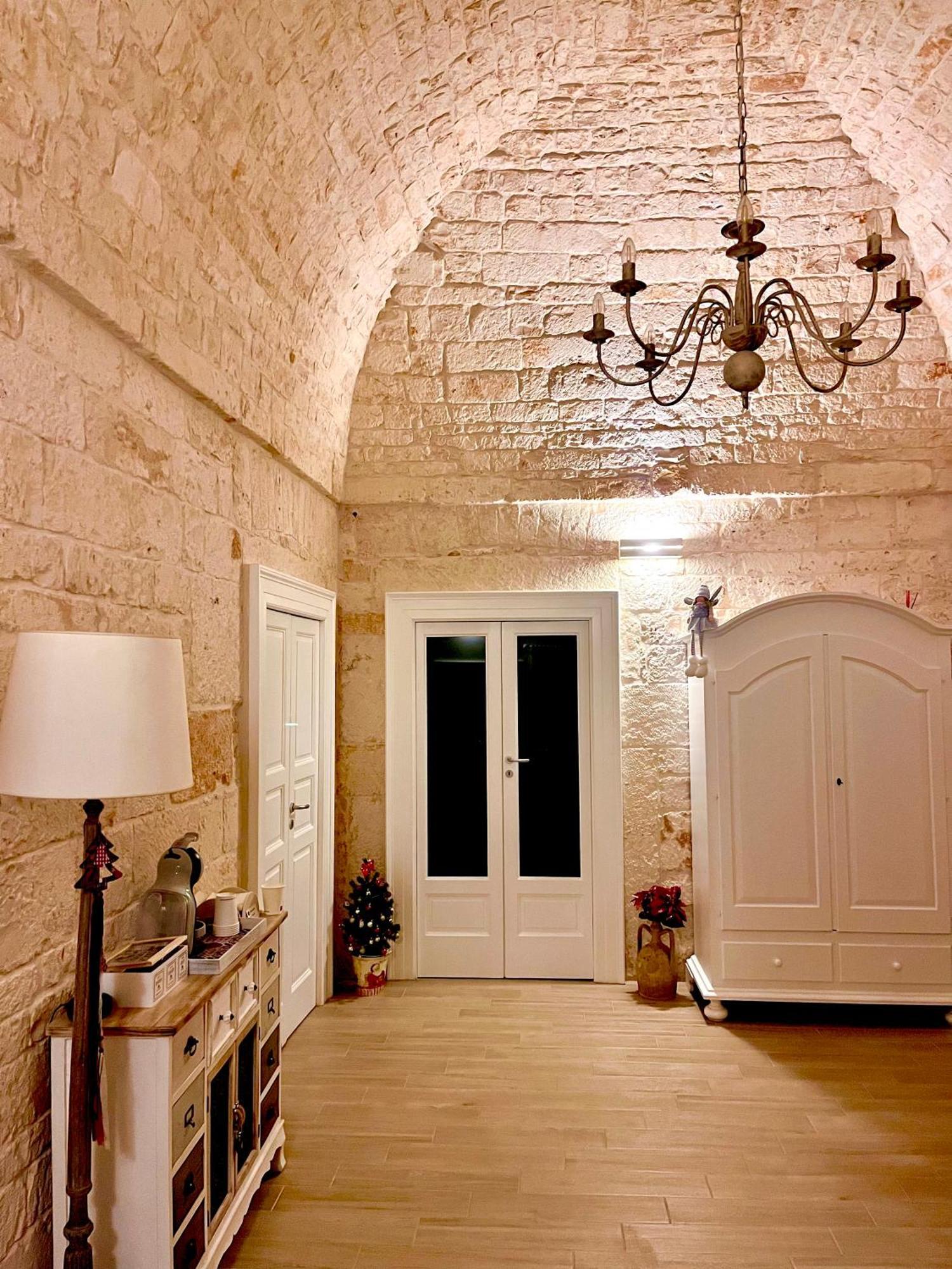Nido Di Pietra-Dimora In Centro Bed and Breakfast Alberobello Eksteriør billede
